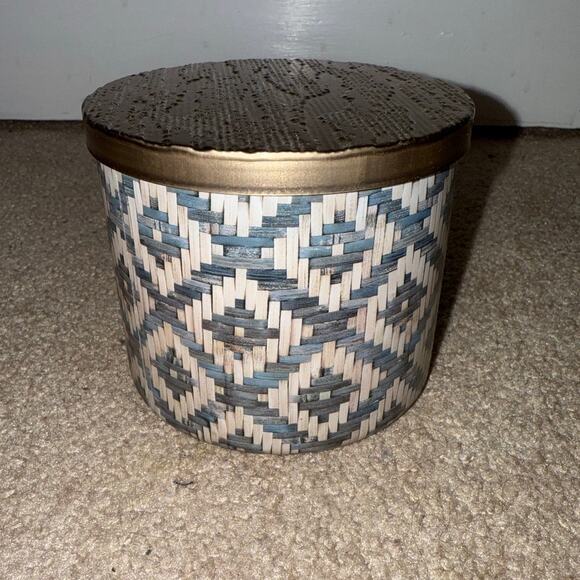 New Bath & Body Works Bali Rainforest 3 Wick Candle - Picture 4 of 4